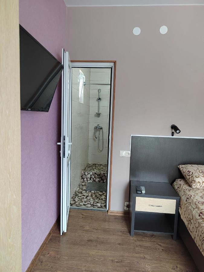 Guest House Санэль Tsandrypsh ภายนอก รูปภาพ
